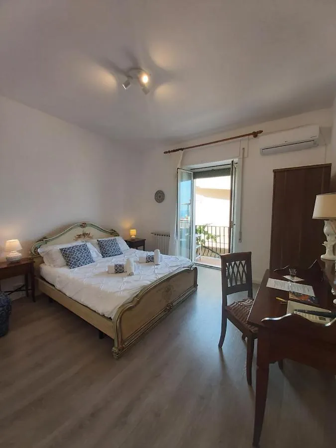 La Guardiola Di Angela E Nino Bed & Breakfast Taormina Italy